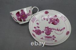 18th Century Wallendorf Germany Hand Painted Puce Strawflower Tea Cup & Saucer A
