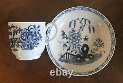 18th c Dr Wall Worcester Porcelain Chinese Pagoda Fence & Flowers Tea Cup Saucer