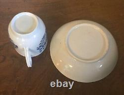 18th c Dr Wall Worcester Porcelain Chinese Pagoda Fence & Flowers Tea Cup Saucer