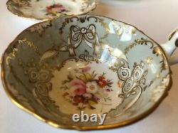 2x Antique Coalport Adelaine shape tea cups & saucers batwing handle c1840