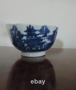 Antique 18th century Worcester Porcelain Tea Cup Bowl Blue and White Chinese