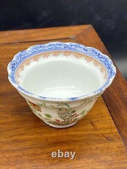 Antique Chinese Famille Rose tea cup dish