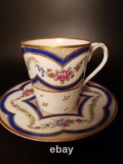 Antique French 18th Century Sèvres Hand Painted Teacup with Saucer, circa 1778