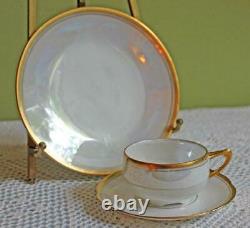 Antique Hutschenreuther Tea Cup, Saucer, Dessert Plate Set of 4