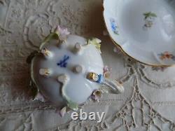 Antique Meissen Porcelain Hand Painted Footed Tea Cup &Saucer Applied 3DFlowers