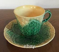 Antique Wedgwood Majolica Pottery Cauliflower Leaf Tea Cup & Saucer Botanical