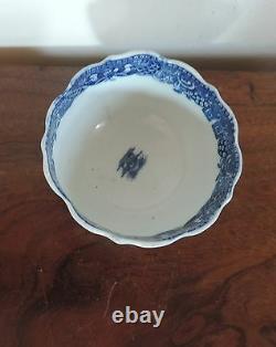 Antique Worcester Porcelain Tea Cup Bowl Blue and White Chinese 18th century Bow