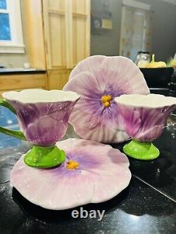 Antique tea cups and saucers