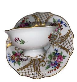 Antiques 1814-1818 Exquisite Swansea Porcelain Flora Pattern Tea Cup & Saucer