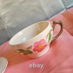 Elegant Duo Tea Cups