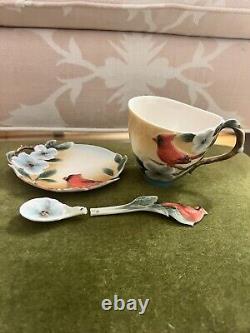 FRANZ Collection Cardinal Teacup And Saucer With Spoon FZ00040S