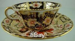 Imari 2451 Tea Cup & Saucer Large Scalloped By Royal Crown Derby 1913-1917