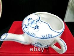 Meissen rare Invalid Feeder medical cup with Blue design porcelain Germany