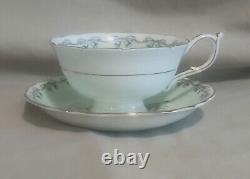 Nice Vintage Paragon Double Warrant'To The Bride' Tea Cup & Saucer Queen Mary