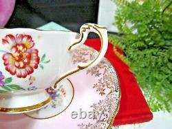 PARAGON tea cup and saucer pink rose floral pink & gold gilt teacup DW 1950s