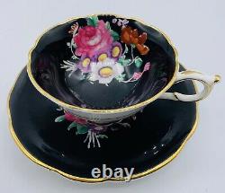 Paragon Bone China Tea Cup & Saucer Her Majesty Queen Elizabeth Rare Stunning