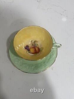 Paragon Fine Bone China Peach Fruit Yellow + Green Embossed Tea Cup + Saucer Set