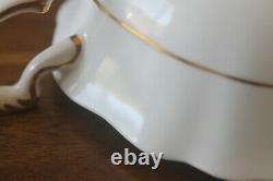 Paragon Johnson Cabbage Rose Garland Tea cup Teacup Saucer gold pink red