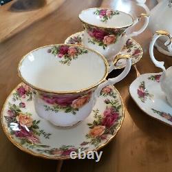 Royal Albert Old Country Rose tea set pot 4 cups saucers creamer sugar bowl tray