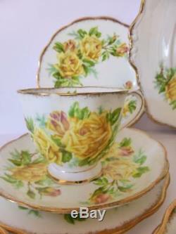 Royal Albert'Tea Rose' 23 Piece Tea Set, Cups, Saucers, Plates, Creamer, Sugar