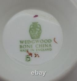 Set Of 4 Wedgwood Swinburne Ruby Footed Teacups And Saucers