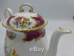 Shelley Red Duchess Tea Set Teapot, Creamer, Sugar, Cups, Saucers, Plates