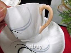 Stunning Shelley tea cup & saucer Art Deco peach Fantasy Dainty shape teacup