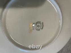 Stunning Thomas Rosenthal Elegant Gold Band Tea Cup/Saucer Set Of 20