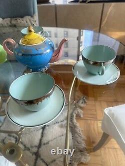 Stunning blue Kim Seybert teacups tea cups & vtg matching saucers. Set of 4 or 8