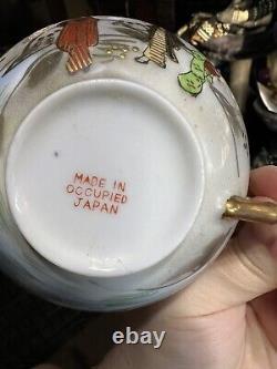 Teacup and saucer vintage