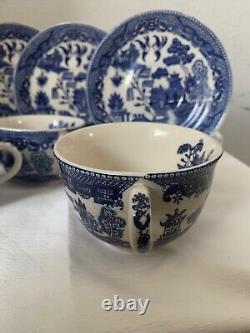 Vintage Blue Willow Fine China Tea Cup & Saucer set of 4 Made in Japan 1921-1941