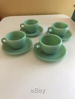 Vintage Fire King JADEITE COFFE Tea CUPS SAUCERS set of 4 restaurant ware