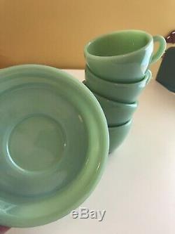 Vintage Fire King JADEITE COFFE Tea CUPS SAUCERS set of 4 restaurant ware